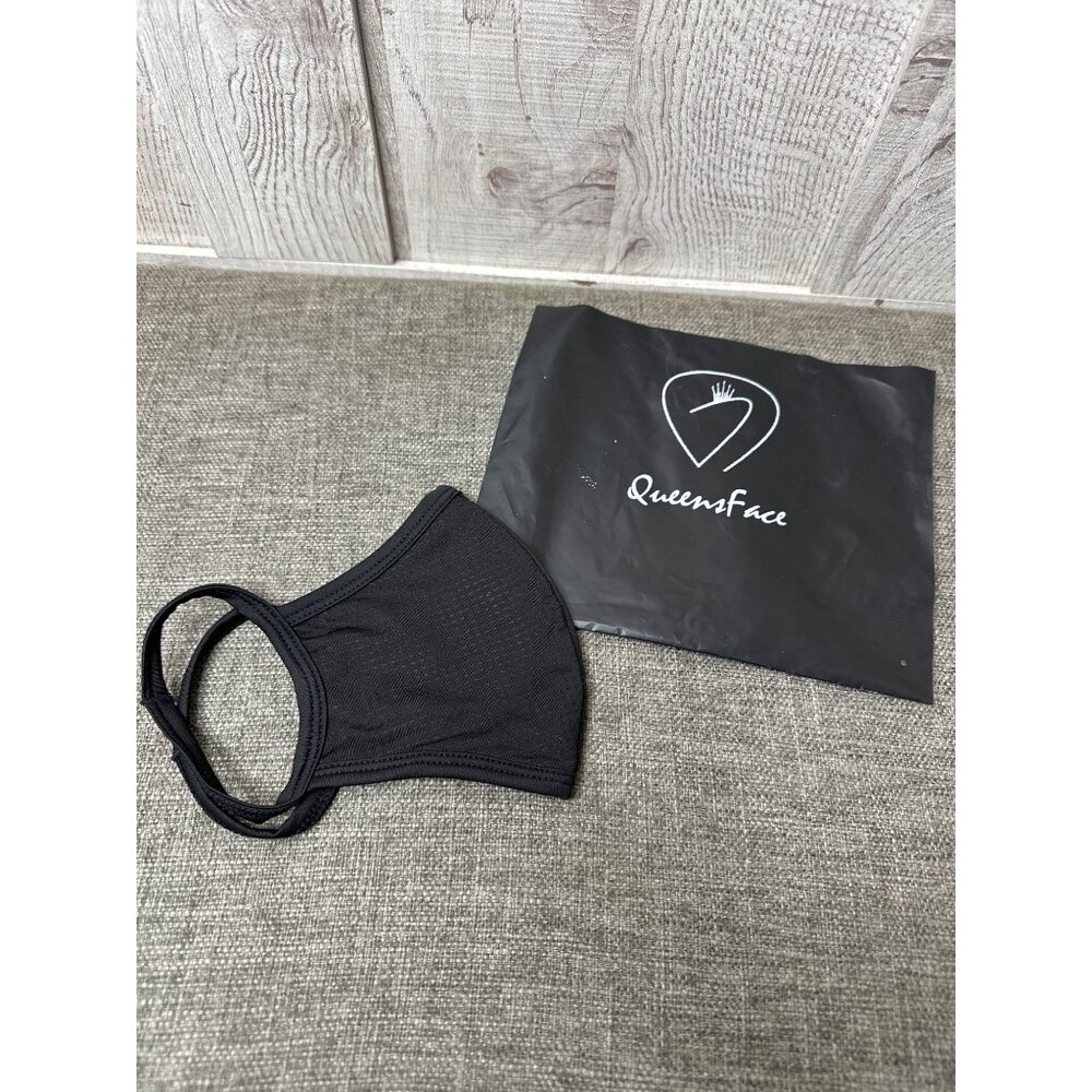 Queensface Mesh Dot Sporty Masks Black Reusable & Breathable Face Covering 4 pk - Picture 2 of 6